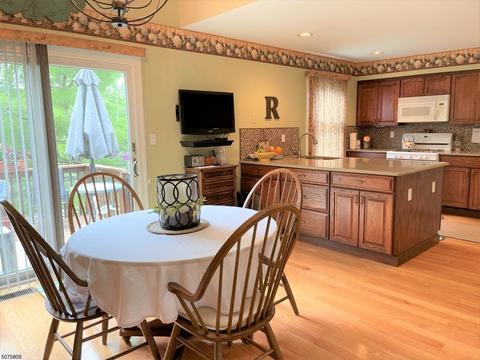 209 Harvard Dr, Hackettstown, NJ 07840 photo 3