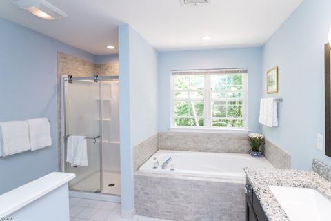 12 Peter Dr, Hackettstown, NJ 07840 photo 18