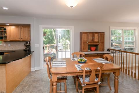 12 Peter Dr, Hackettstown, NJ 07840 photo 6