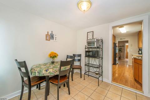 188 Jerome Pl, Bloomfield, NJ 07003 photo 24