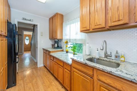 188 Jerome Pl, Bloomfield, NJ 07003 photo 9