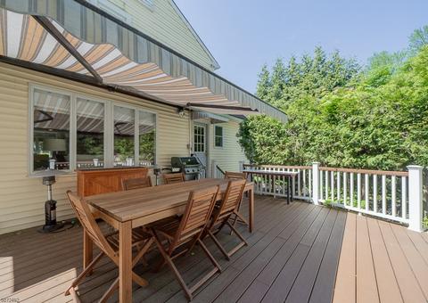 43 Locust Dr, Summit, NJ 07901 photo 3