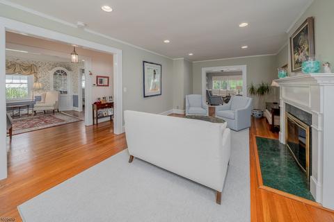 43 Locust Dr, Summit, NJ 07901 photo 5