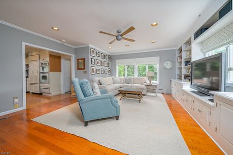 43 Locust Dr, Summit, NJ 07901 photo 8