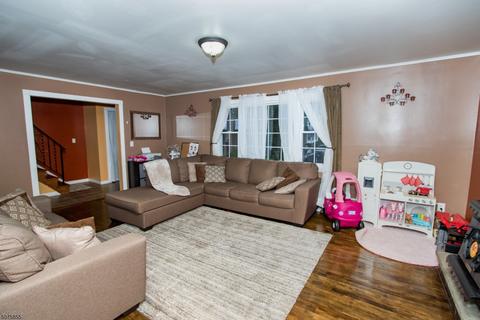 956 Melrose Pl, Plainfield, NJ 07063 photo 4