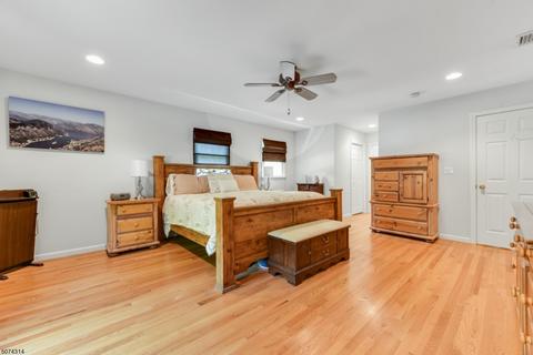 18 Cardinal Way, Wayne, NJ 07470 photo 11