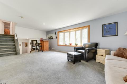 18 Cardinal Way, Wayne, NJ 07470 photo 6