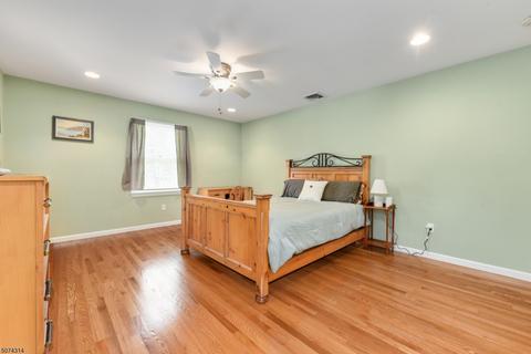 18 Cardinal Way, Wayne, NJ 07470 photo 17