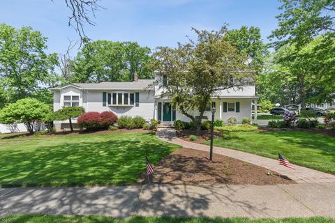18 Cardinal Way, Wayne, NJ 07470 photo 1