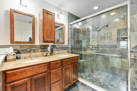 18 Cardinal Way, Wayne, NJ 07470 photo 12