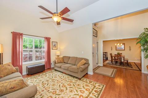 3 Michael Dr, Hackettstown, NJ 07840 photo 11