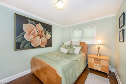 25 Jerome Pl, Wayne, NJ 07470 photo 12