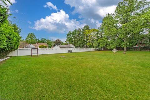 25 Jerome Pl, Wayne, NJ 07470 photo 18