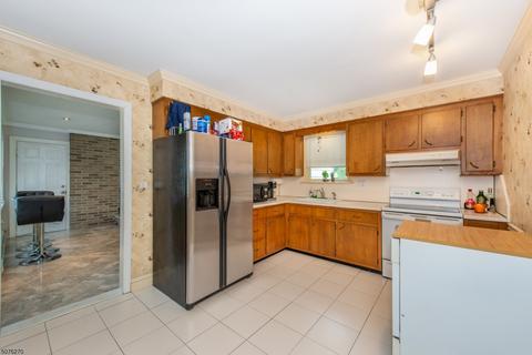 25 Jerome Pl, Wayne, NJ 07470 photo 7