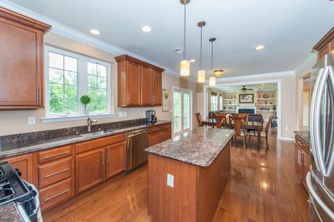 8 Farm View Ct, Wayne, NJ 07470 photo 8