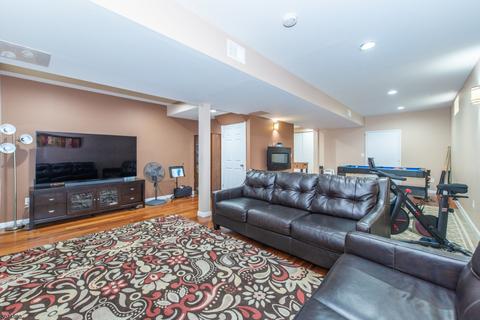 8 Farm View Ct, Wayne, NJ 07470 photo 19