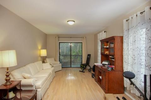 71 Overlook Dr, Hackettstown, NJ 07840 photo 3