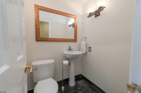 15 Elm Pl, Summit, NJ 07901 photo 9
