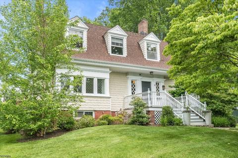 11 Myrtle Ave, Millburn, NJ 07041 photo 1