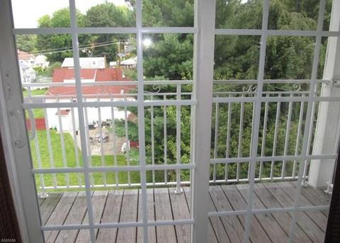 420 Passaic St #4G, Hackensack, NJ 07601 photo 3