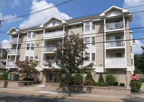 420 Passaic St #4G, Hackensack, NJ 07601 photo 1