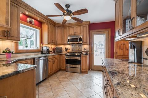 167 Berkeley Ave, Bloomfield, NJ 07003 photo 9