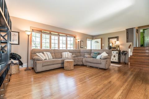 23 Allen Dr, Wayne, NJ 07470 photo 3