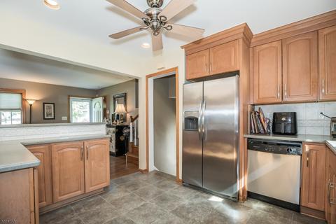 23 Allen Dr, Wayne, NJ 07470 photo 10
