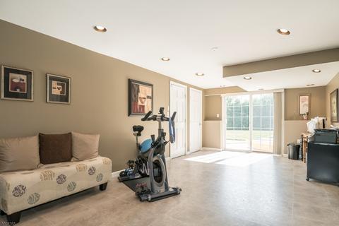 23 Allen Dr, Wayne, NJ 07470 photo 12
