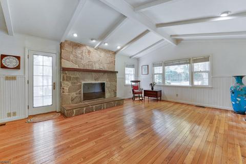 24 Timber Dr, Berkeley Heights, NJ 07922 photo 10