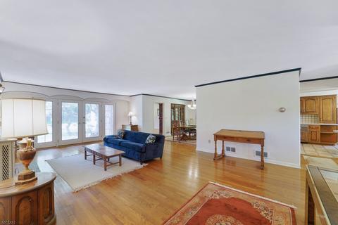 24 Timber Dr, Berkeley Heights, NJ 07922 photo 5