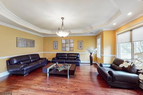 41 Largo Ln, Clark, NJ 07066 photo 7