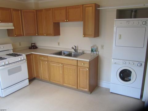 135 Union Ave, Middlesex, NJ 08846 photo 11