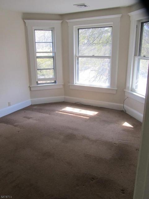 135 Union Ave, Middlesex, NJ 08846 photo 9