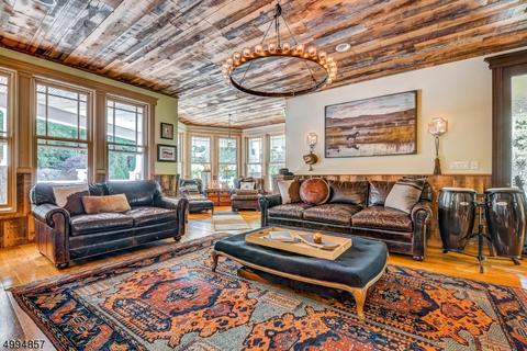 284 E Saddle River Rd, Upper Saddle River, NJ 07458 photo 9