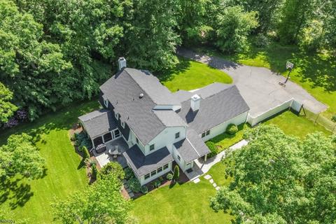 4 N Gate Rd, Mendham, NJ 07945 photo 2