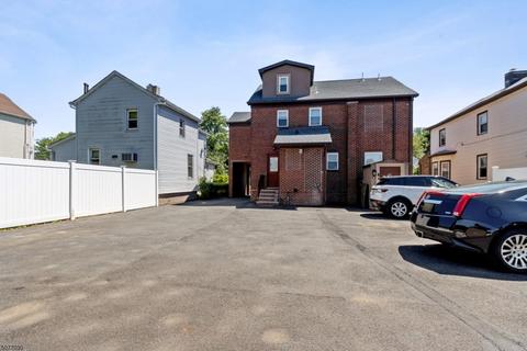 55 Maple St, Bloomfield, NJ 07003 photo 14