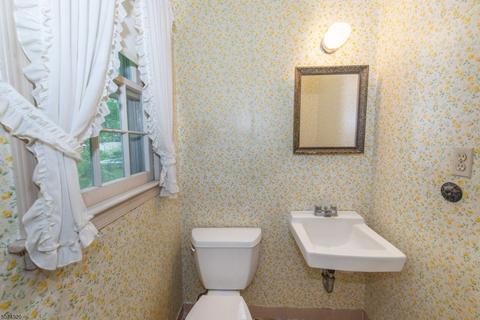 27 Jay St, Roxbury Twp., NJ 07876 photo 19