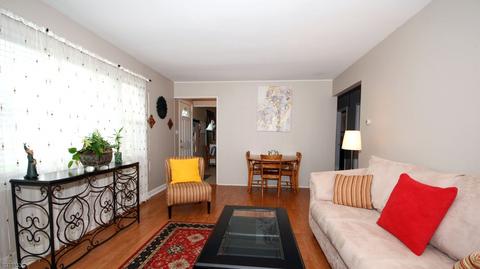 44 Ramsey Rd, Middlesex, NJ 08846 photo 2