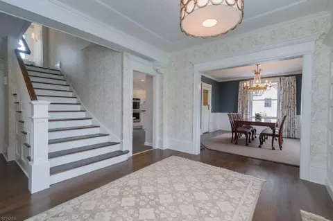 8 Hillside Ave, Summit, NJ 07901 photo 3