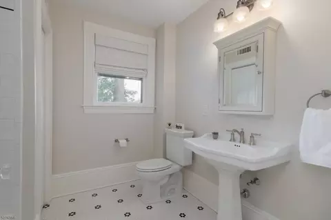 8 Hillside Ave, Summit, NJ 07901 photo 18