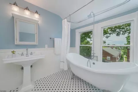 8 Hillside Ave, Summit, NJ 07901 photo 22