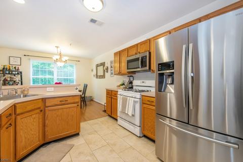 86 Carter Rd, Haskell, NJ 07420 photo 6