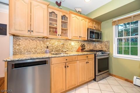 34 Rolling Hills Dr, Wayne, NJ 07470 photo 13