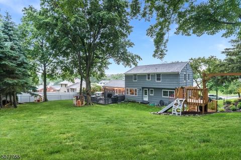 34 Rolling Hills Dr, Wayne, NJ 07470 photo 3