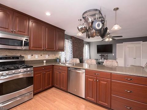 309 Daniel St, Dover, NJ 07801 photo 2