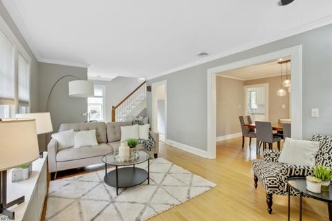 14 Edgewood Ter, Millburn, NJ 07041 photo 2