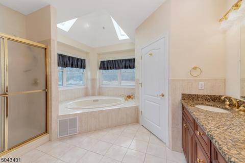 27 Violet Trl, Lafayette, NJ 07848 photo 17