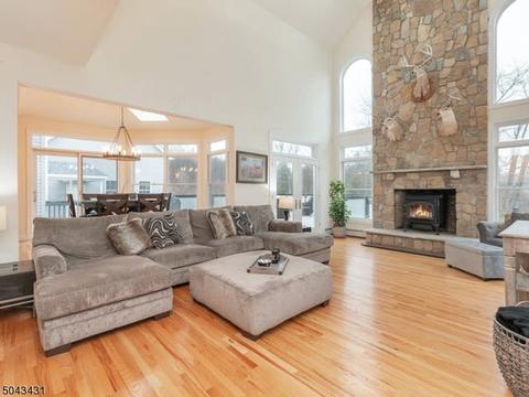 27 Violet Trl, Lafayette, NJ 07848 photo 14