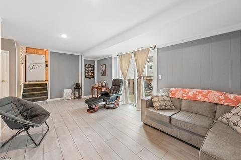 9 Slope Dr, Dover, NJ 07801 photo 13